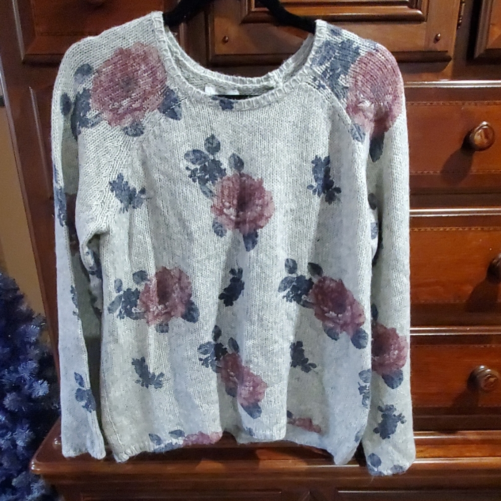 Lucky brand sweater